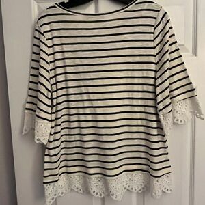 Doe & Rae - cute black and white stripe shirt